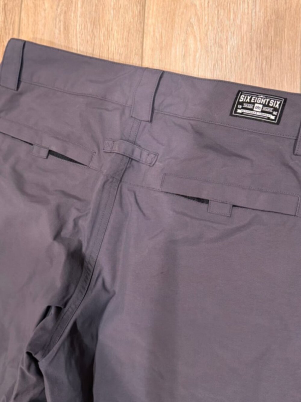 686 Gray Snowboarding Pants - Picture 2 of 4